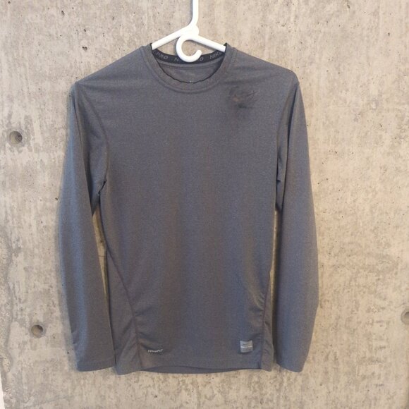 Nike Pro Mens Medium Gray Compression Top Shirt Fit Dry Active Long Sleeve Gym - Picture 1 of 11